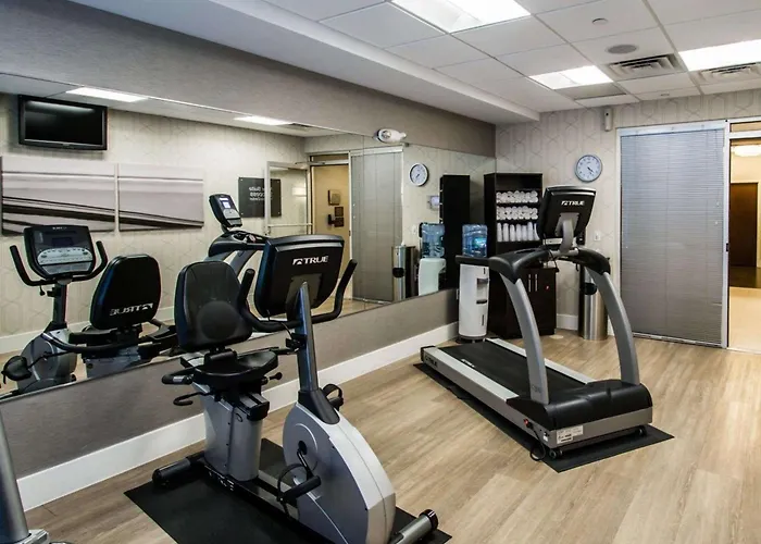 Comfort Suites Miami Airport North